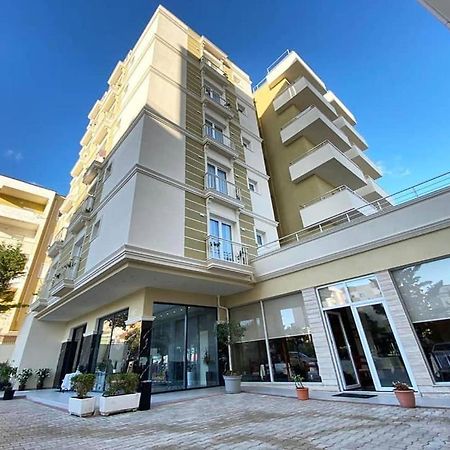 Hotel Edart Durrës Exterior foto