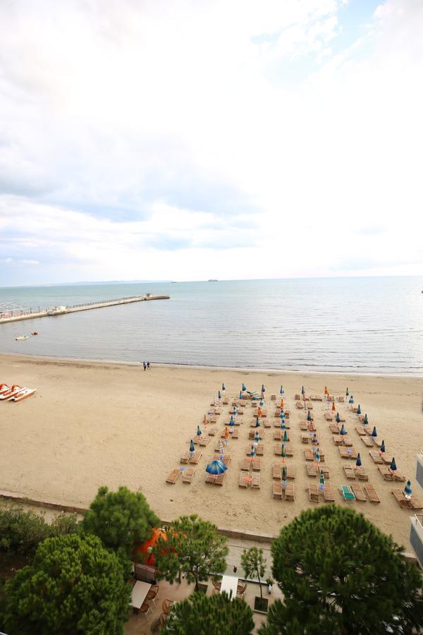 Hotel Edart Durrës Exterior foto